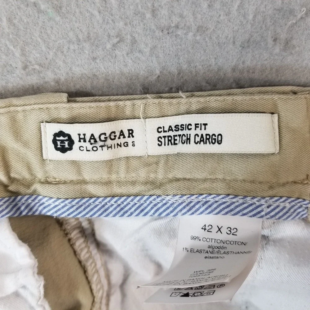 Haggar cargo pants men's 42 x 30 beige cotton comfort waist outdoor hiking